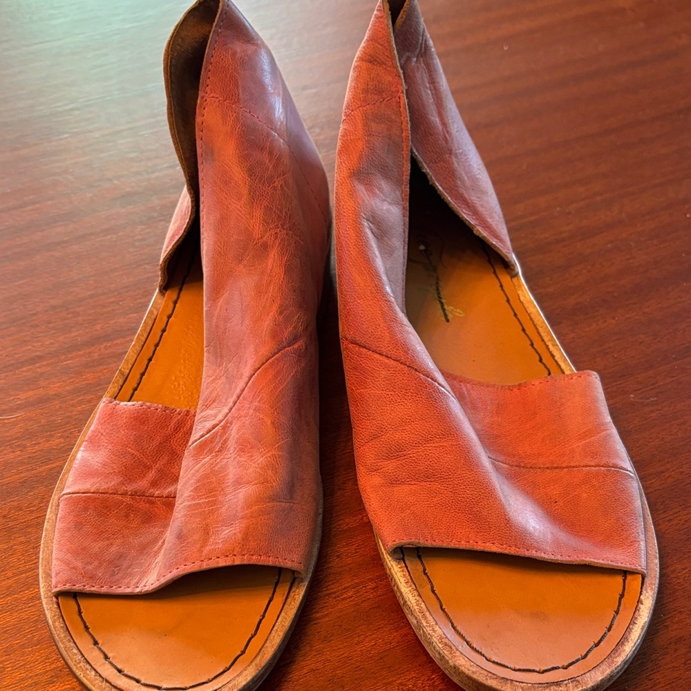 Womens free people sandals